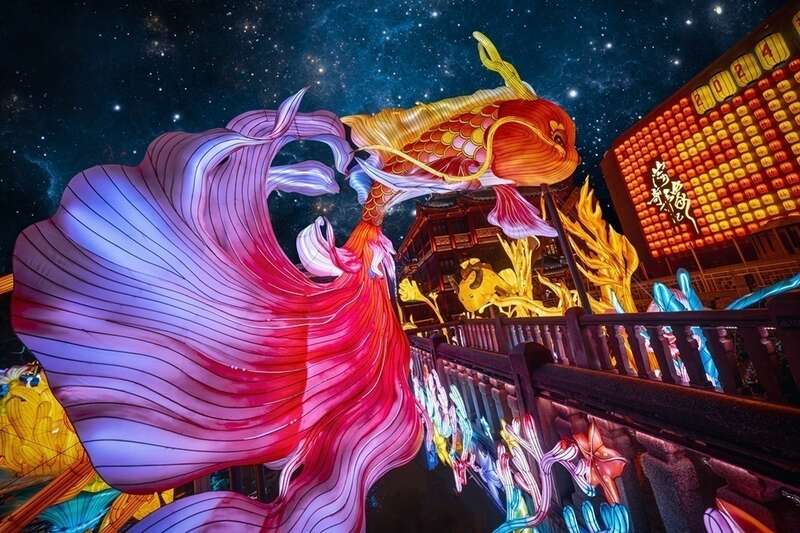 千灯启明流光溢彩！2024上海豫园灯会亮灯(图1)