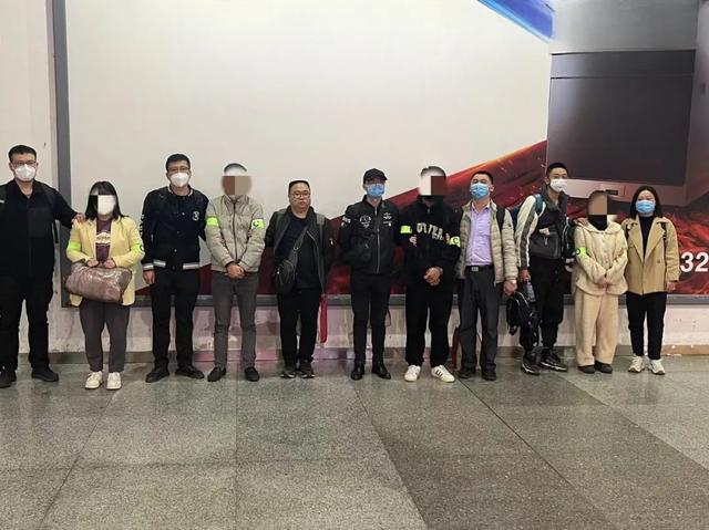 涉案金额达3200余万元!松江警方依法保护消费者权益(图4) 涉案金额达3200余万元!松江警方依法保护消费者权益(图4)
