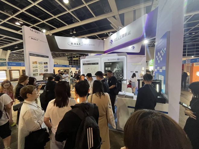 香港国际春季灯饰展盛大举行各企业产品亮点精彩呈现(图14)