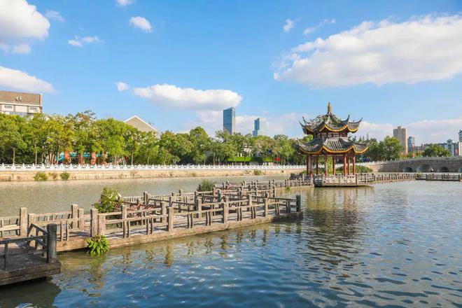 很难相信2024年的南通楼市居然诞生了一个摇号盘？(图4)