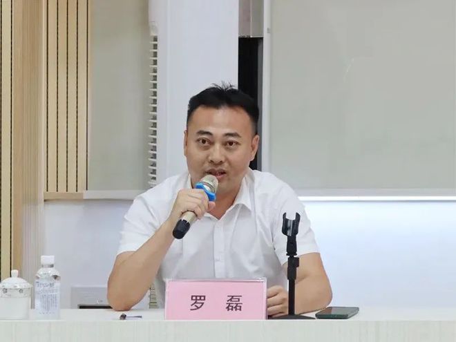 2024年全区照明行业座谈会在海威科技圆满举办(图2) 2024年全区照明行业座谈会在海威科技圆满举办(图2)