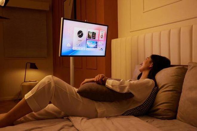 2024年闺蜜机爆发！小度领先天猫精灵成黑马AI是功臣？(图5)