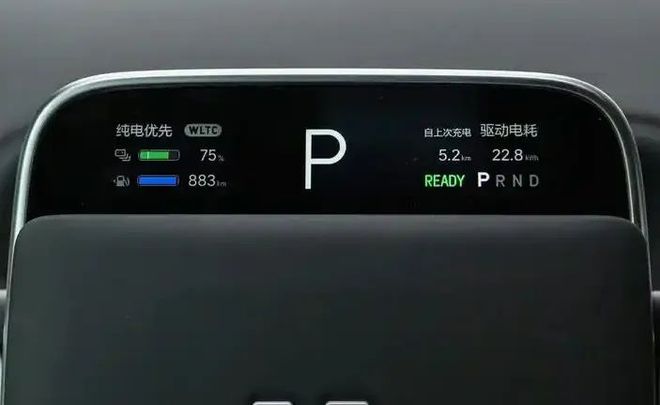 小米SU7 Ultra等新车发布看LED车用百变(图4) 小米SU7 Ultra等新车发布看LED车用百变(图4)